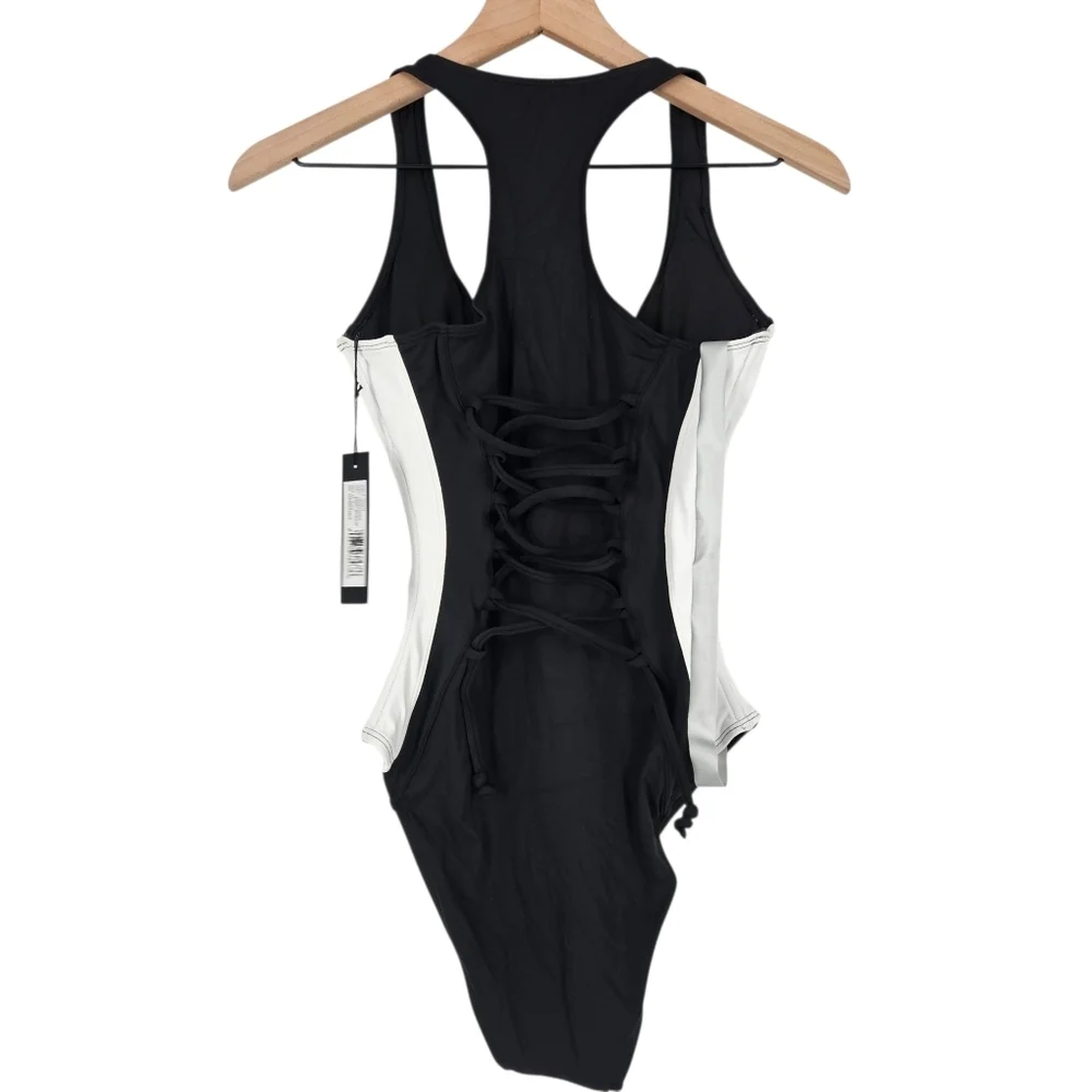 TA3 Black And White Scoopy Seamed Zip One Piece Swimsuit XS XLong NWT